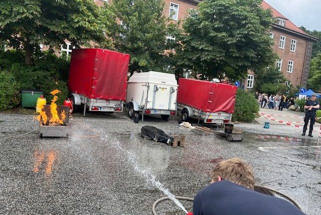 Brandenburg’da „Feuerwehr macht Schule“ projesi genişletiliyor