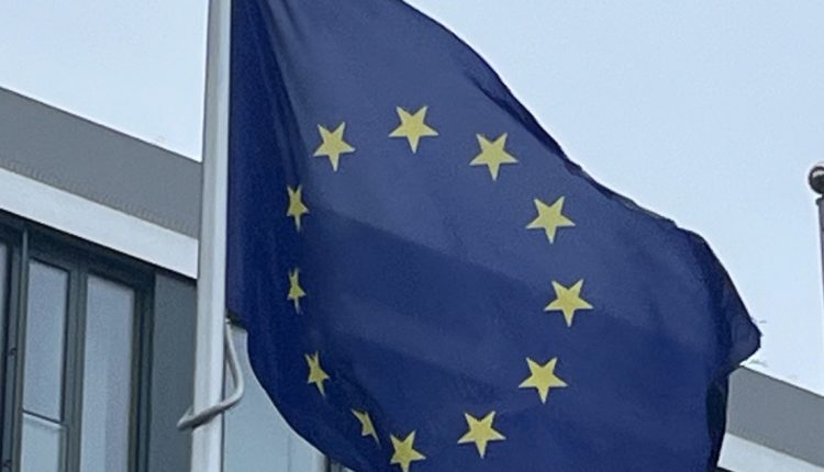 Deutschland im Visier der EU-Kommission/ AB, Almanya’yı Yenilenebilir Enerji Konusunda Uyardı