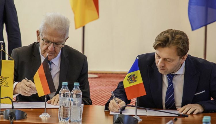Baden-Württemberg Başbakanı Winfried Kretschmann’dan Moldova’ya AB Yolunda Destek  Sözü