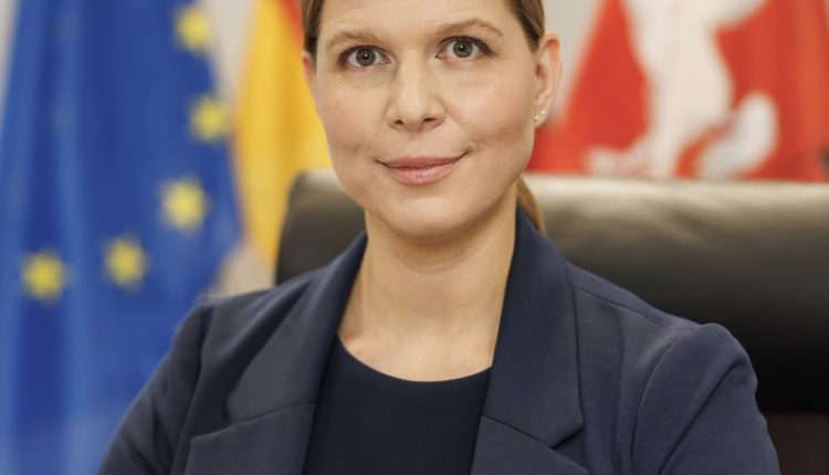 „Yapay Zeka, Kültür ve Kanser Tanısında Almanya-Hollanda İş Birliği“