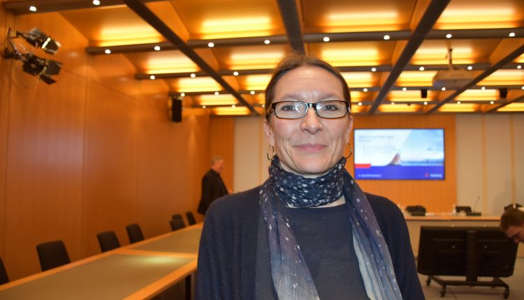 Eğitim Bakanı Bekeris: „Öğrencilere daha fazla öğrenme süresi sunuyoruz“