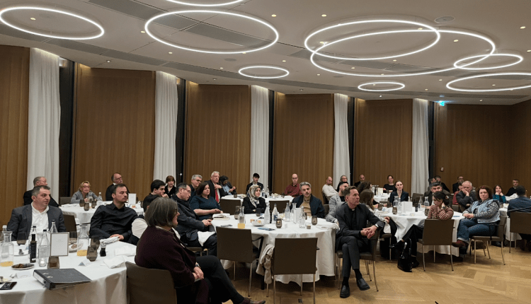 „Hamburg’un Geleneksel İftarında Farklı Kültürler Aynı Sofrada Buluştu“
