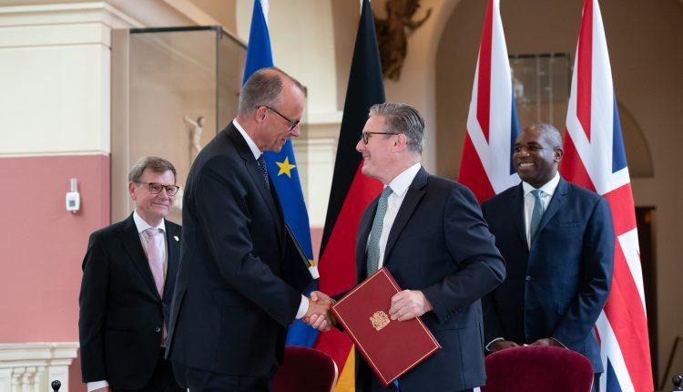 Freundschaftsvertrag Zwischen Deutschland Und Großbritannien/Almanya, Birleşik Krallık Ve Kuzey İrlanda Arasında Tarihi Dostluk Anlaşması