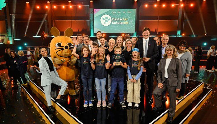 „Deutscher Schulpreis 2025 verliehen“/Alman Okul Ödülü 2025 Sahiplerini Buldu