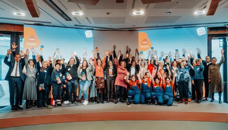 „Unbezahlbar und freiwillig“ – Preise wurden verliehen/ “Karşılıksız ve Gönüllü” Ödülleri Sahiplerini Buldu„