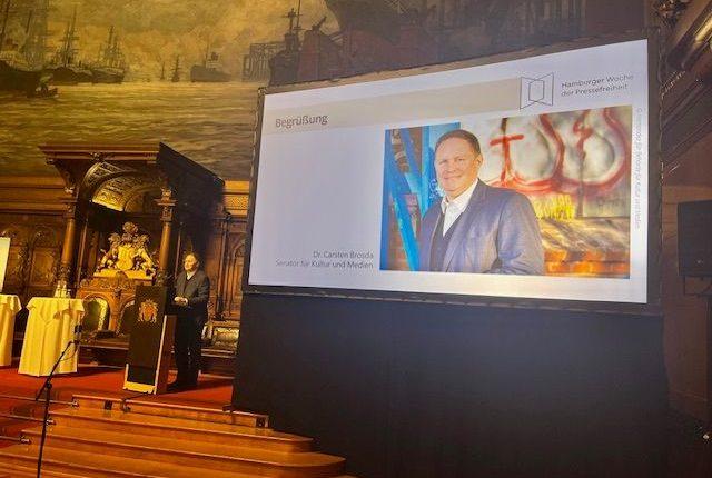 Hamburger Woche der Pressefreiheit gestartet: „Raise your Voice!“/HH Basın Özgürlüğü Haftası:“Sesini Yükselt!“