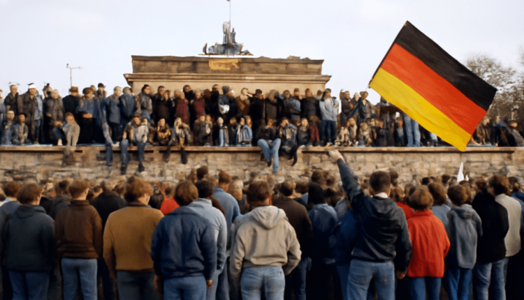 36 Jahre Mauerfall/Berlin Duvarı’nın Yıkılışının 36.