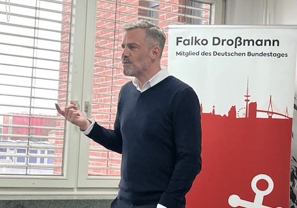 Droßmann: Nähe zu den Menschen ist die Grundlage der Politik /“Siyasetin temeli, insanlara yakın olmaktır” 