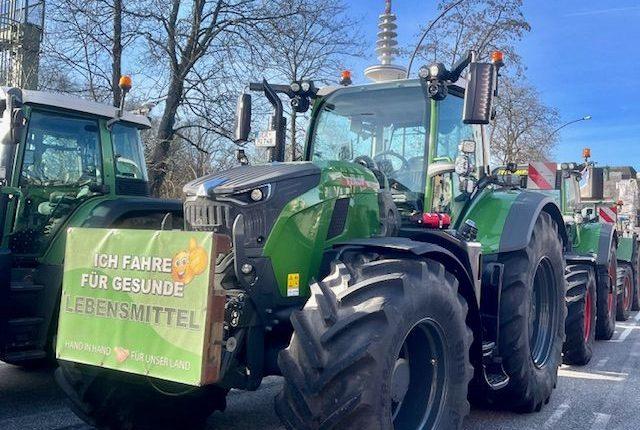 „Agrarkongress diskutiert ‚Umweltschutz für Landwirte‘“/„Tarım Kongresi’nin Konusu: Çiftçiler İçin Çevre Koruma“