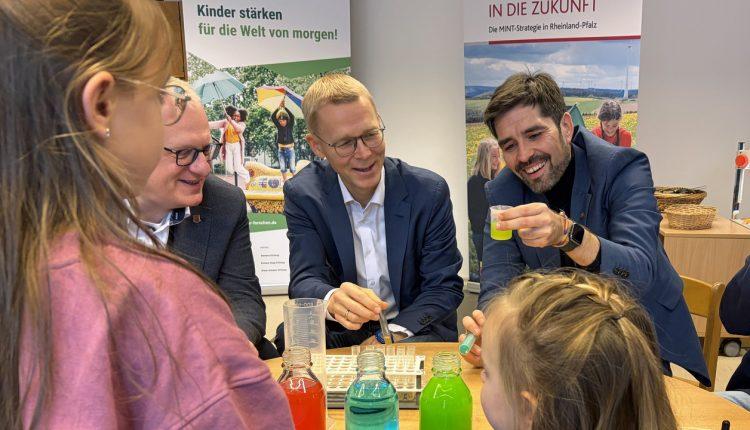 „RLP MINT-Offensive: Neue Schritte in der Bildung“/„RLP MINT Hamlesi: Eğitimde Yeni Adımlar“