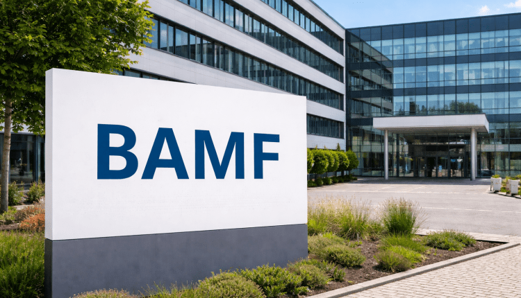 Asylzahlen 2025 stark rückläufig/Almanya’da İltica Başvurularında Tarihi Düşüş