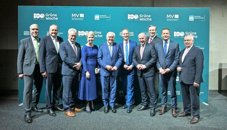 100. Grüne Woche von Steinmeier eröffnet/Steinmeier, 100. Yeşil Hafta’yı Açtı