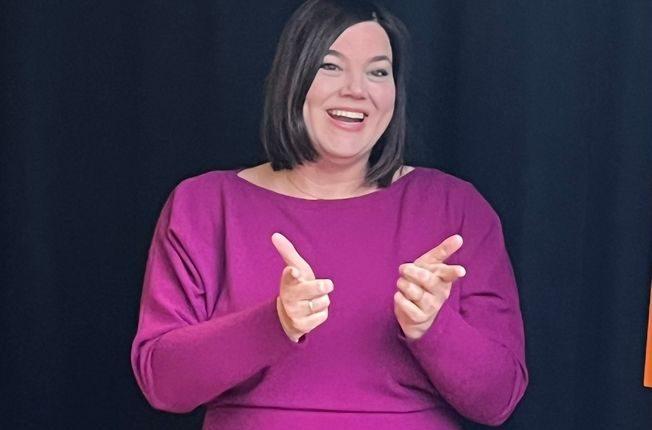 Fegebank: „Wir schützen Hamburg – jeden Tag“/ Fegebank: „Hamburg’u her gün koruyoruz“