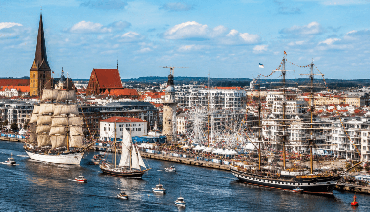 35. Hanse Sail eröffnet/35.Hanse Sail başladı