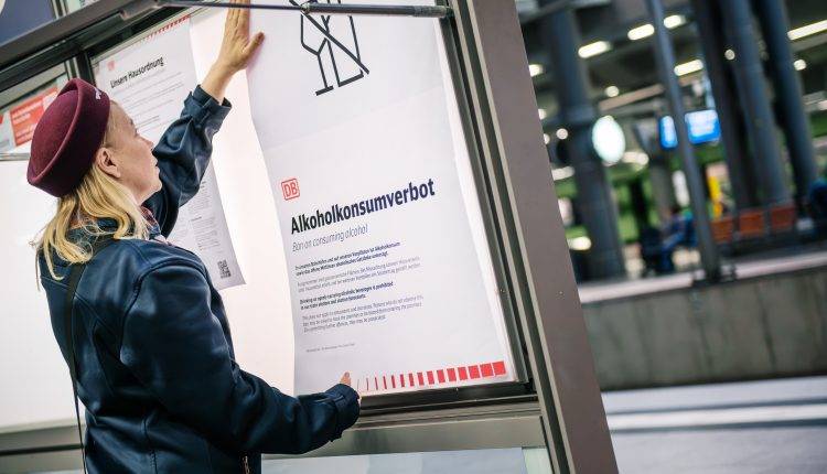 Alkoholverbot an allen DB-Bahnhöfen/Almanya’da tüm DB garlarında alkol yasağı