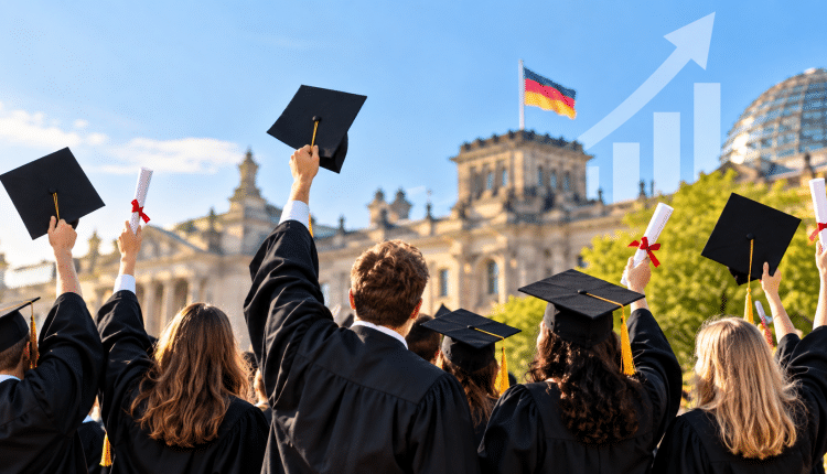 Mehr Hochschulabschlüsse in Deutschland/ Almanya’da üniversite mezunu sayısı arttı